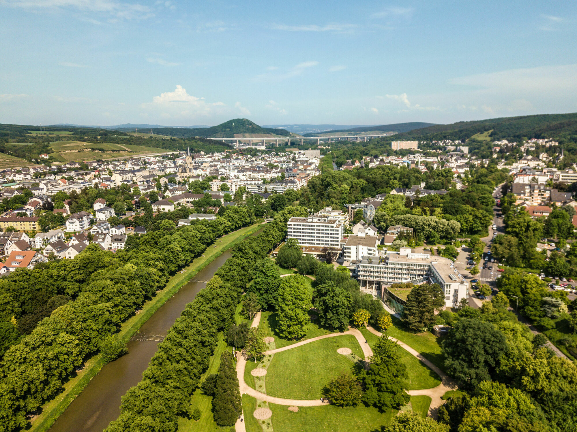 Dorint Parkhotel Bad Neuenahr Exterior foto